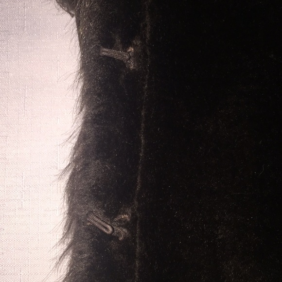 Chocolate brown faux suede vest w/faux fur lined - Picture 7 of 9